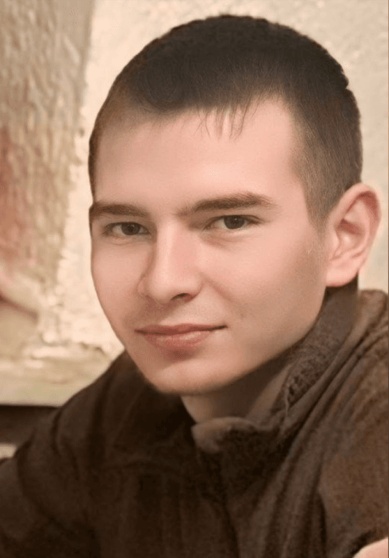 Петров Иван Олегович
