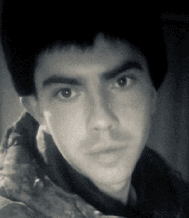 Устинов Артём Сергеевич